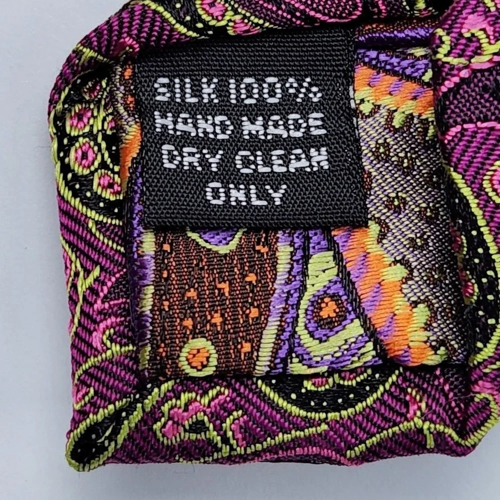True Forum Tie Mens One Size Purple Paisley 100% Silk Handmade Necktie Jacquard